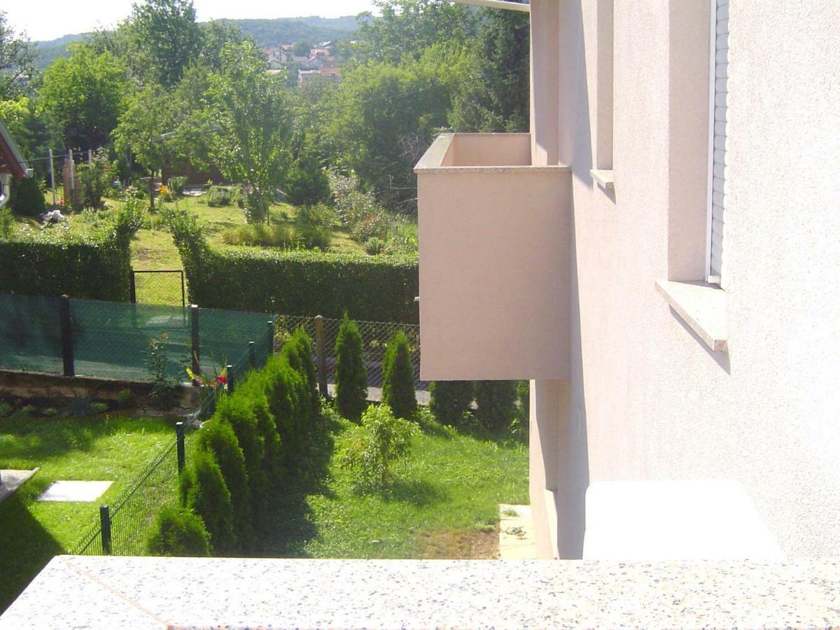 Apartmani Almica Zagreb Exteriör bild