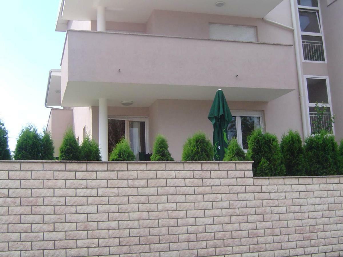 Apartmani Almica Zagreb Exteriör bild