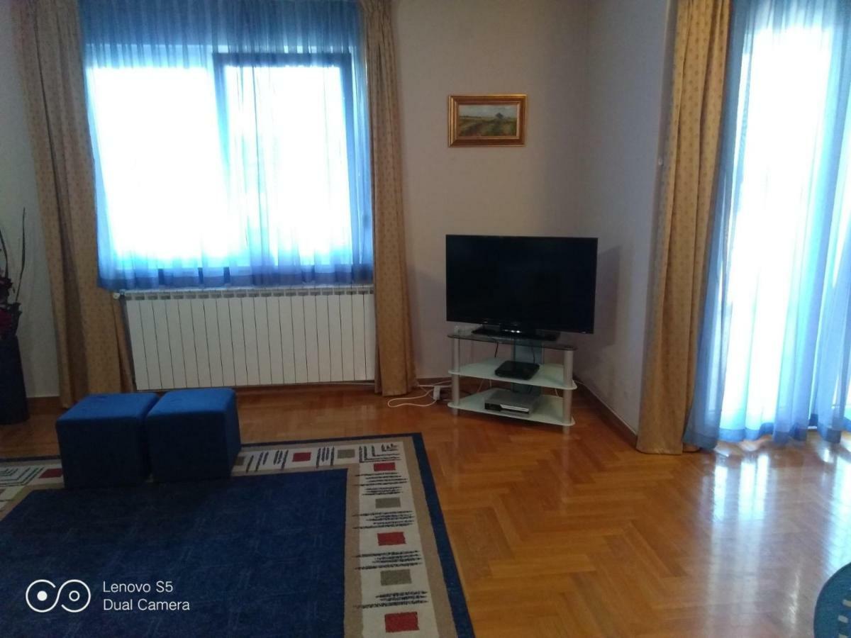 Apartmani Almica Zagreb Exteriör bild